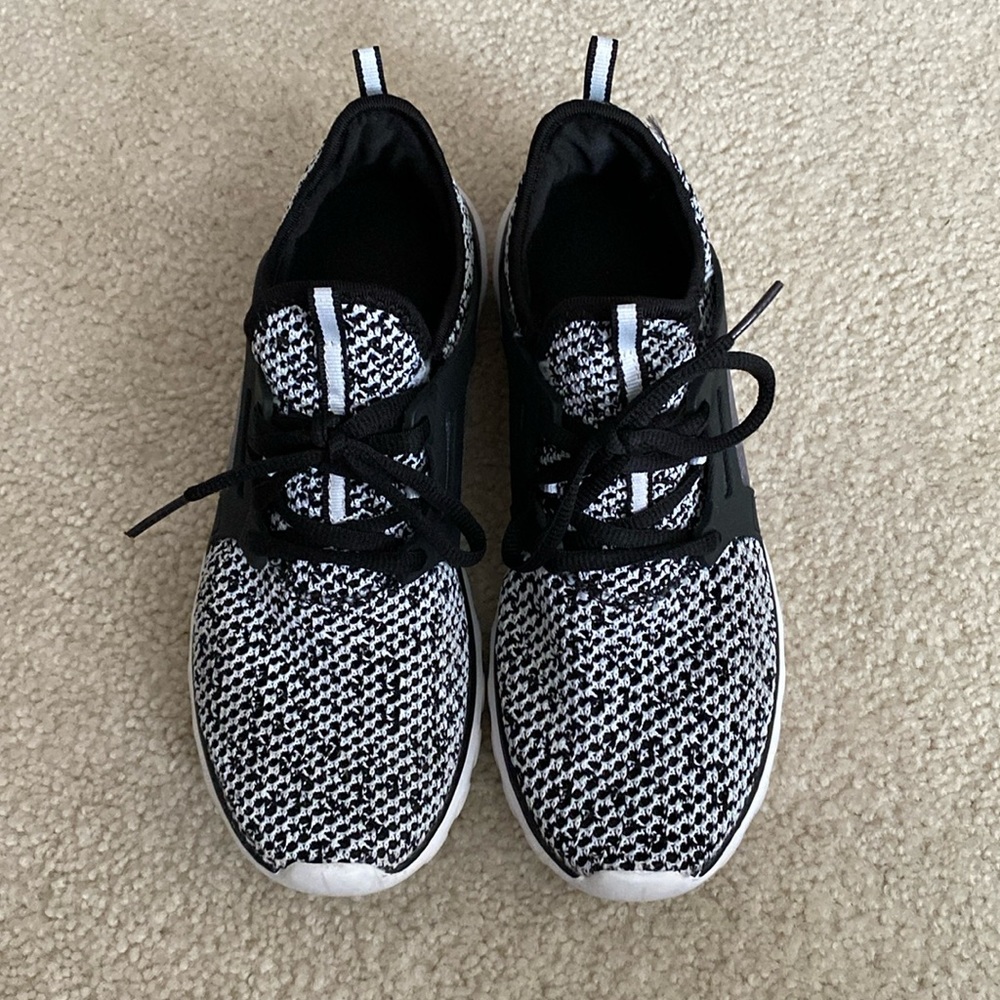 Ladies Champion Tennis Shoes